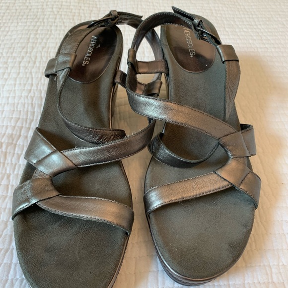 Aerosoles platform wedge sandal size 8 - Picture 2 of 12
